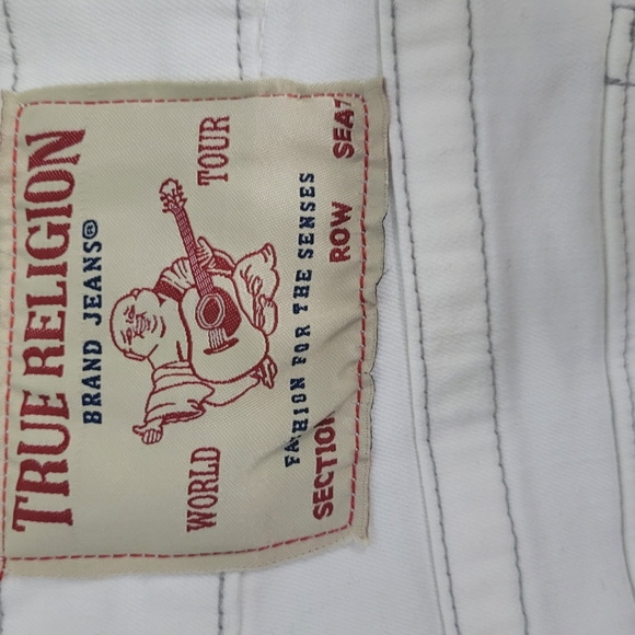 True Religion White Jean Shorts for Men - Picture 4 of 6
